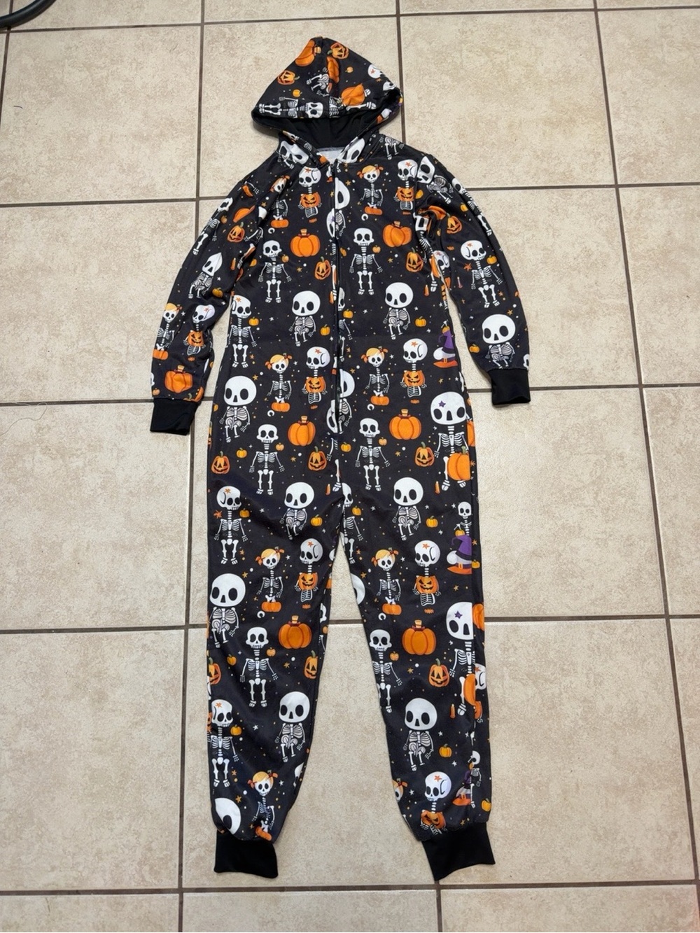 Women’s Small Halloween Skeleton Pumpkin Hooded Zip Up Onesie - Picture 2 of 6